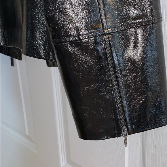 NEVER WORN - Leather Jacket - Picture 7 of 9